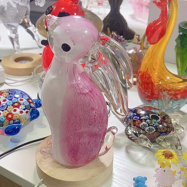 手工艺品琉璃琉璃花瓶高度18厘米11厘米