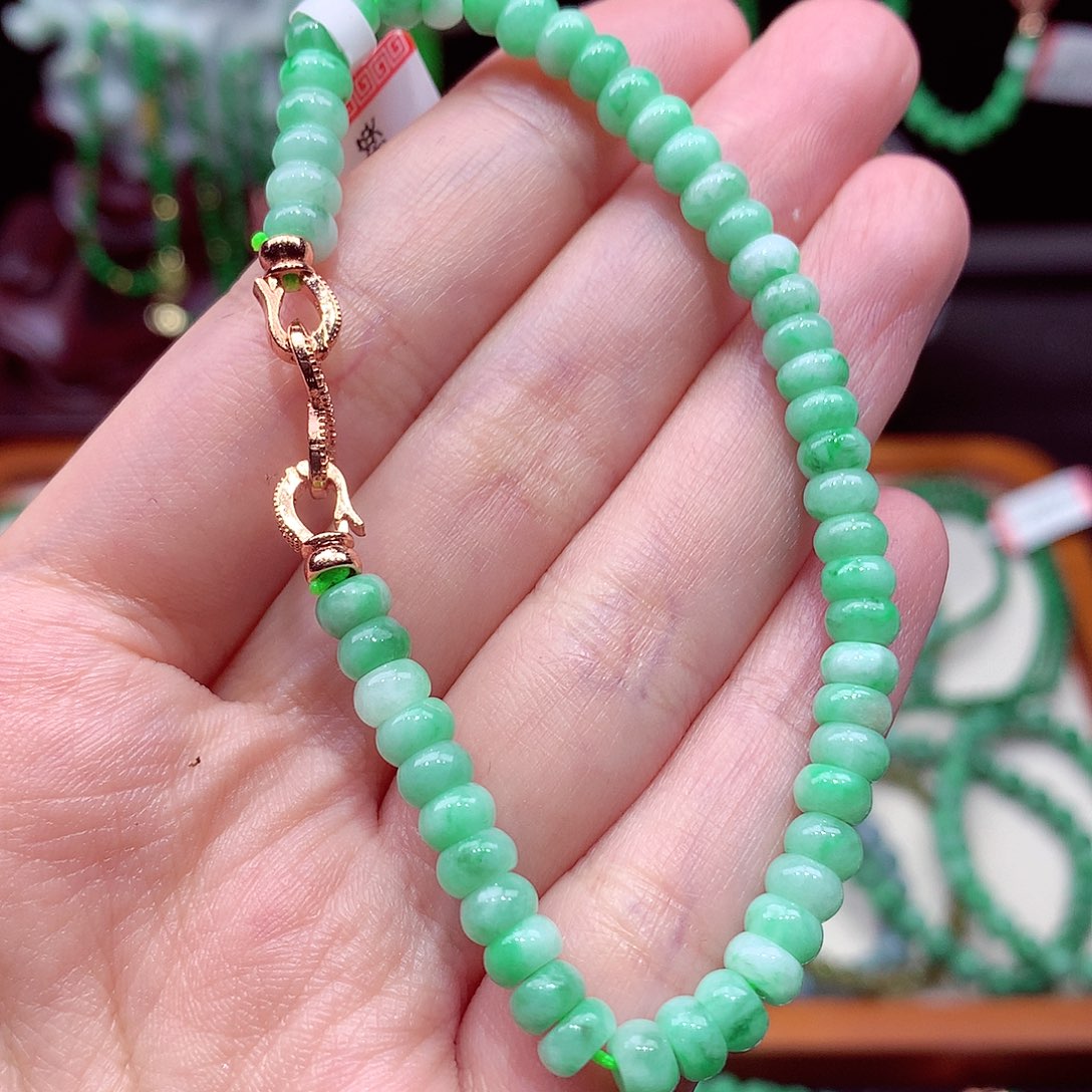 未镶嵌手链翡翠翡翠