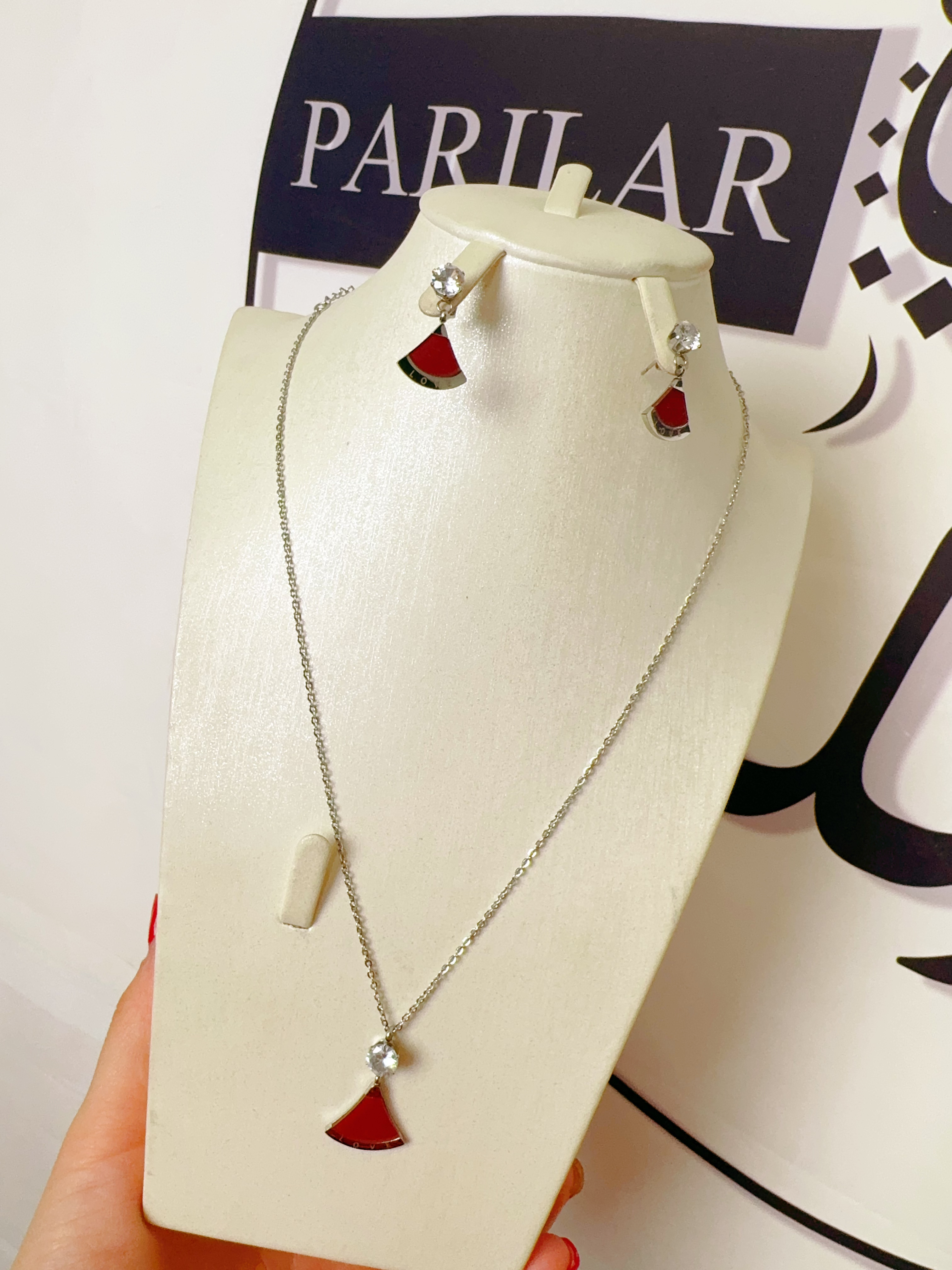 钛钢项链 parilar新款元旦福利扇形项链耳钉两件套精美时尚794