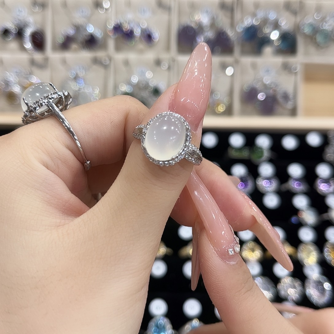 大***王岫玉银S925镶嵌戒指