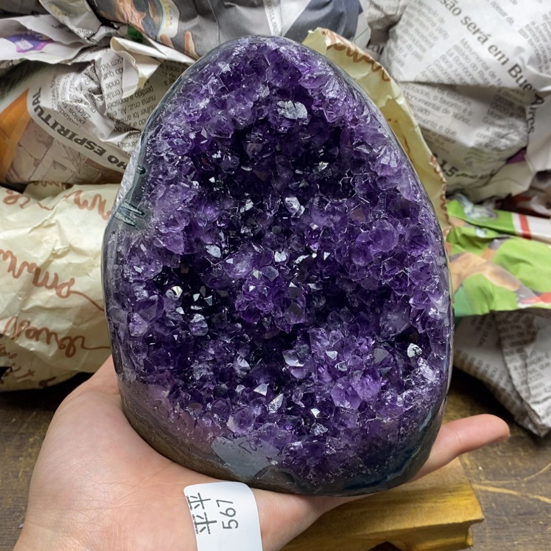 紫晶乌拉圭未镶嵌