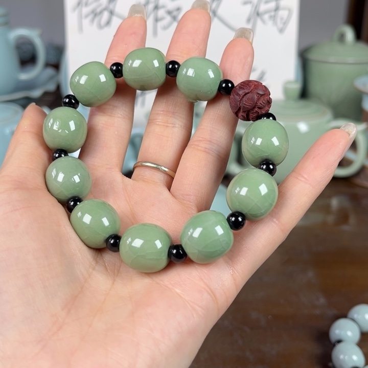 3***3豆绿手串不我博帝