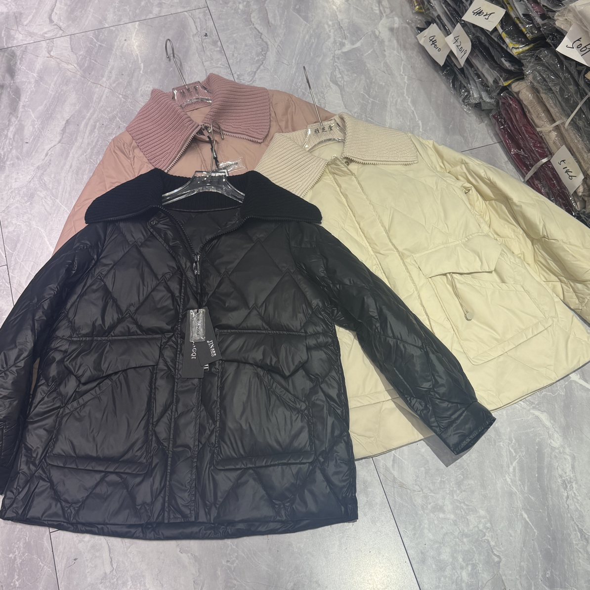 金影奇98689 高品质面料冬款大码女装羽绒服