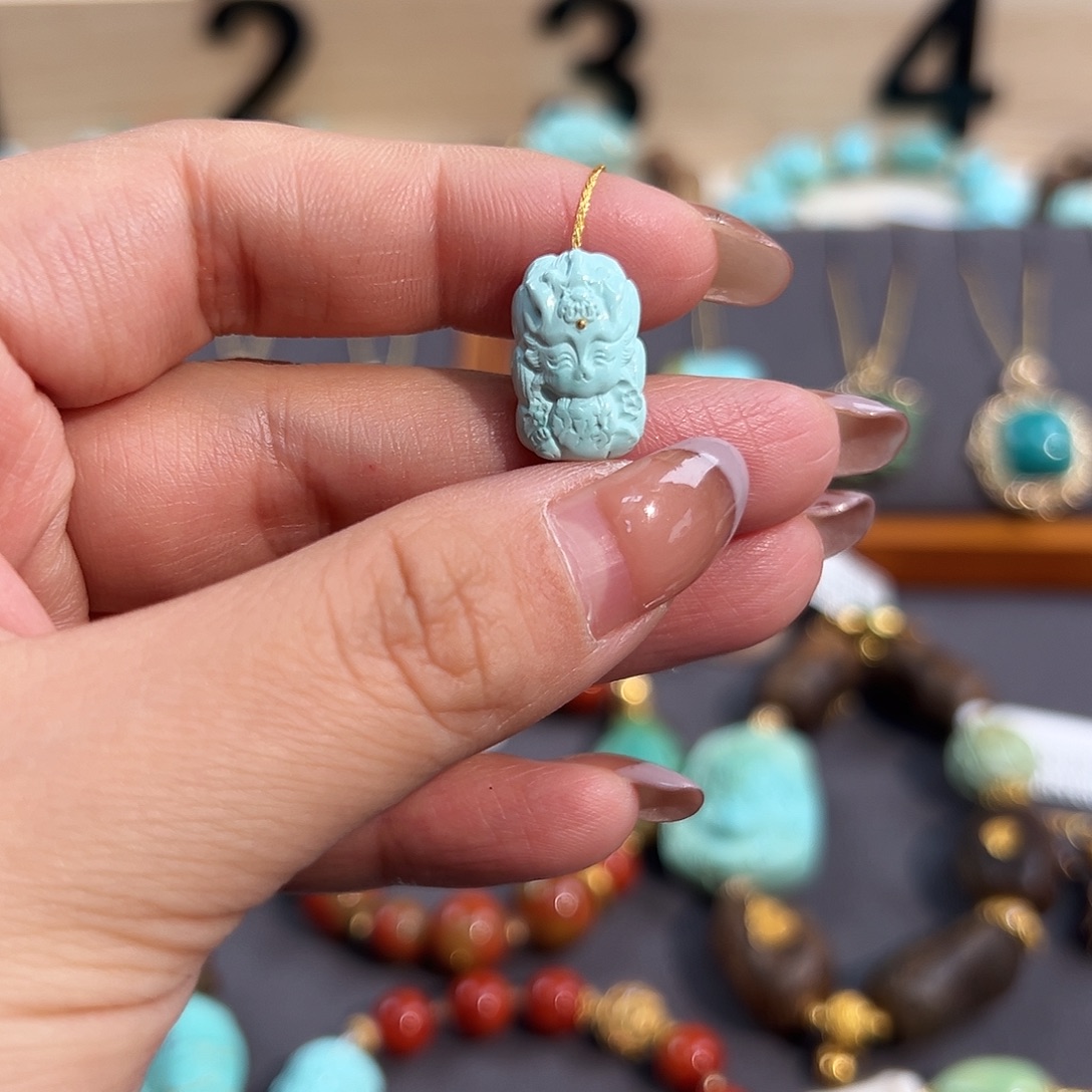 绿松石未镶嵌把件凤九配饰