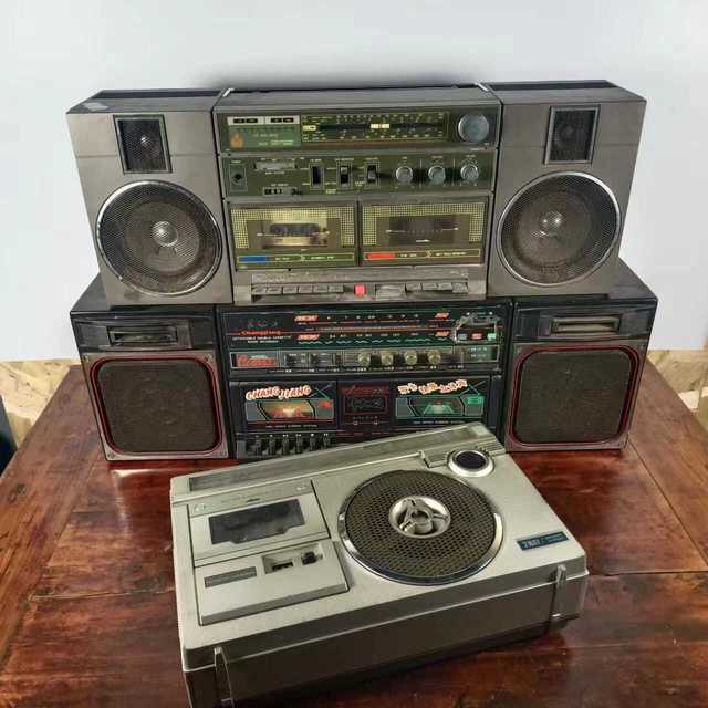 80年代怀旧老式收音机收录机民俗老物件收藏复古装饰摆件影视道具
