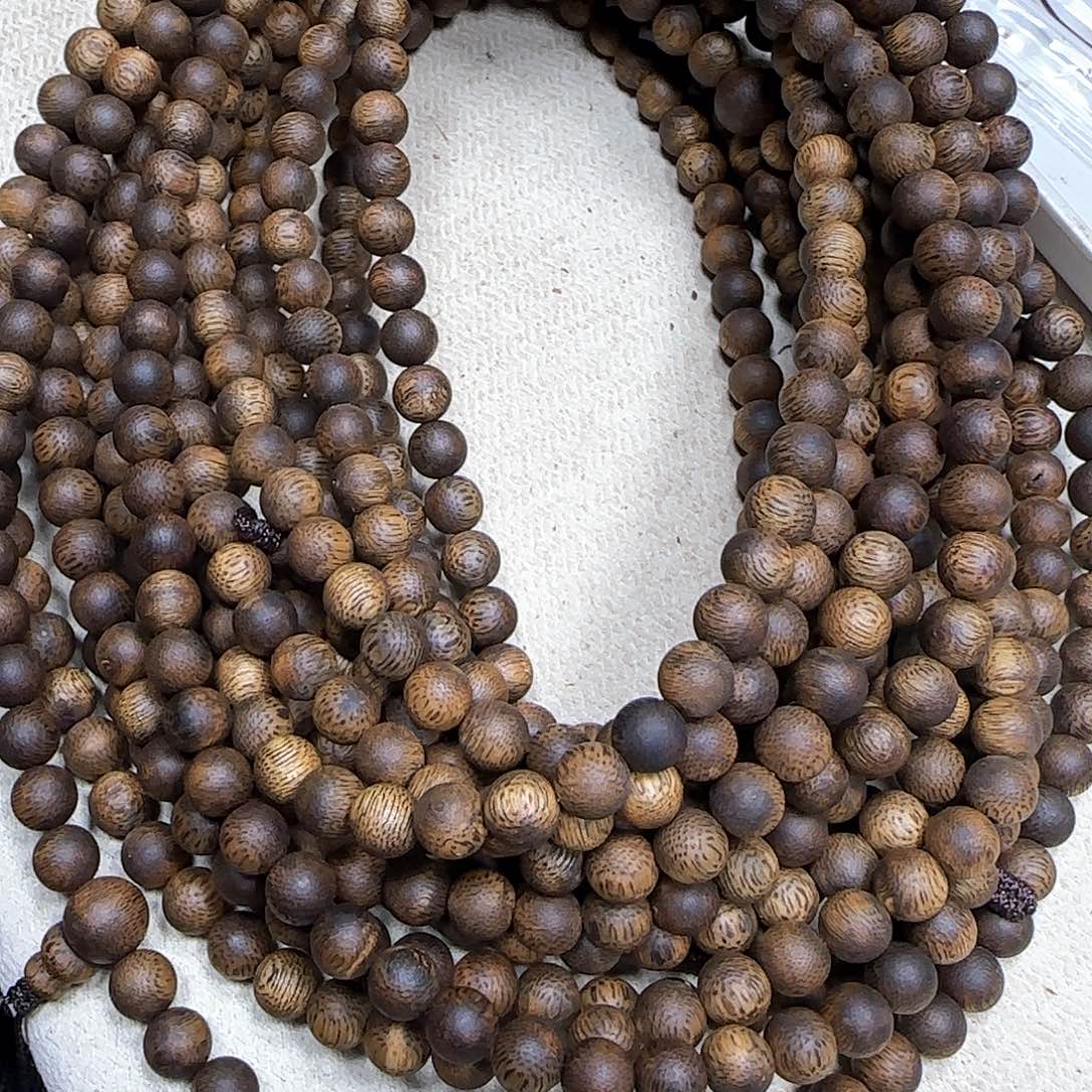 沉香沉香碎屑奇楠沉香圆珠长串0.8-18g张勺子多样性发一条