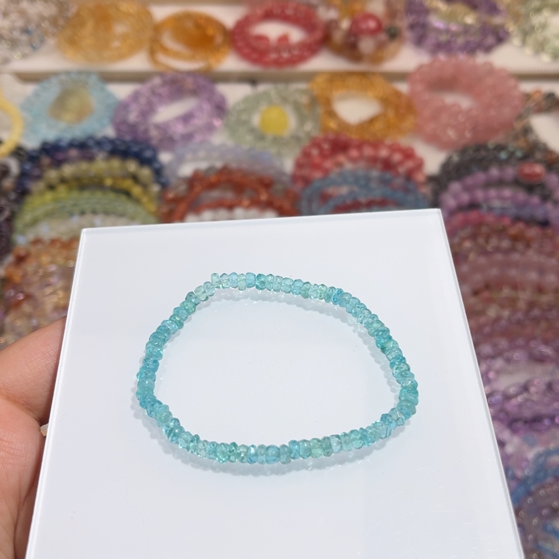 未镶嵌手链水晶蓝磷灰算盘珠手串