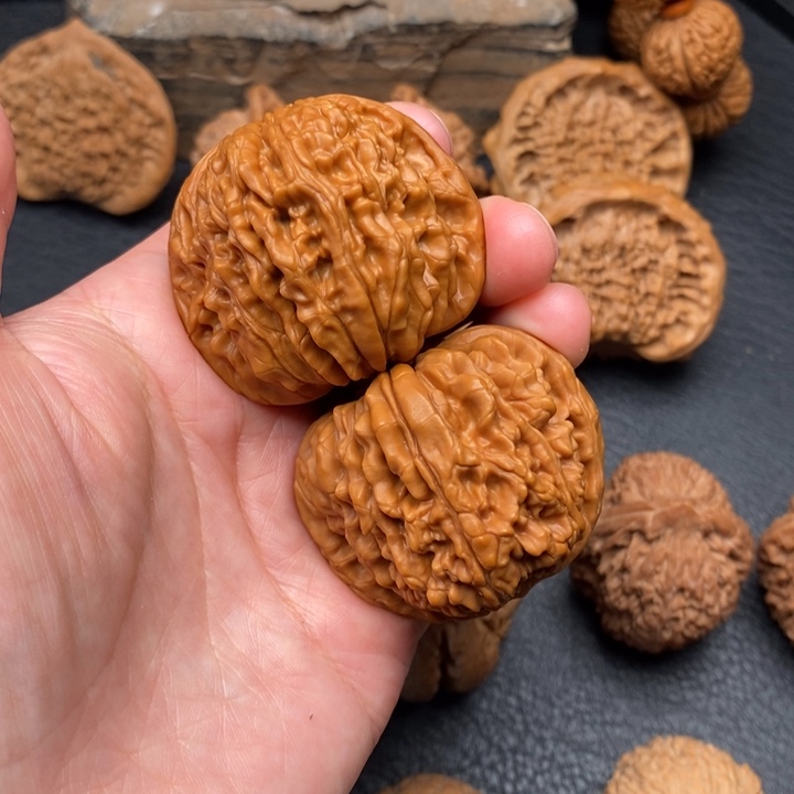 桃核把件尺寸44四座楼