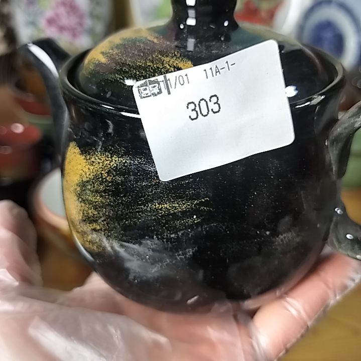 盘瓷片陶瓷杯盘壶碗都有