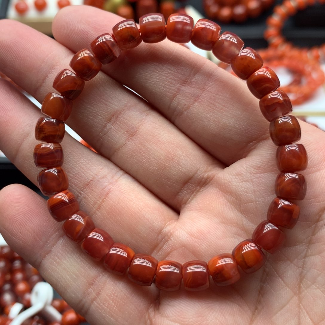 南红玛瑙手链，多样性发货一个未镶嵌