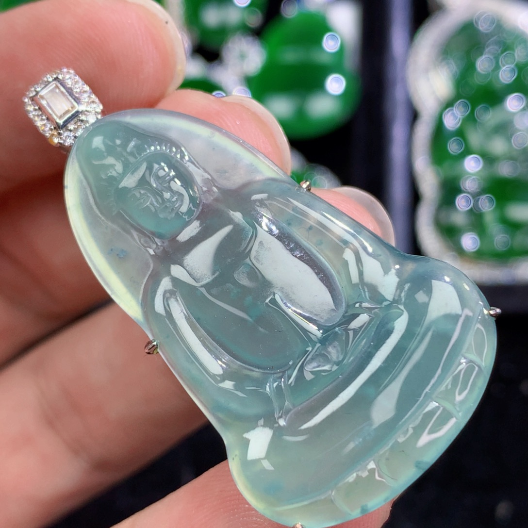 翡翠未镶嵌颈饰翡翠