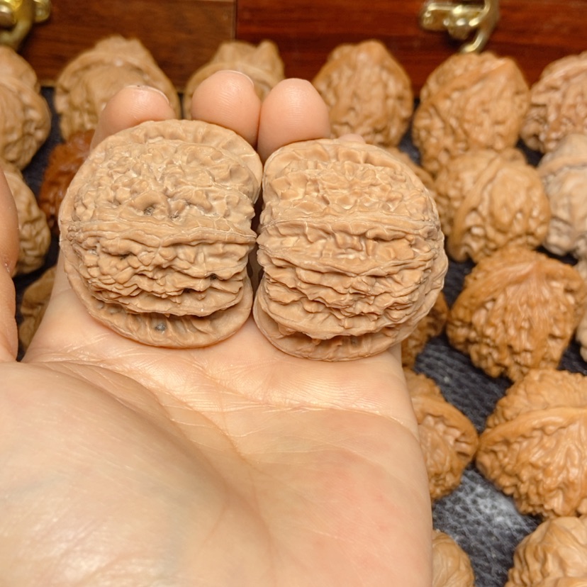 【闪购商品】吊坠文玩核桃孤*白狮子44