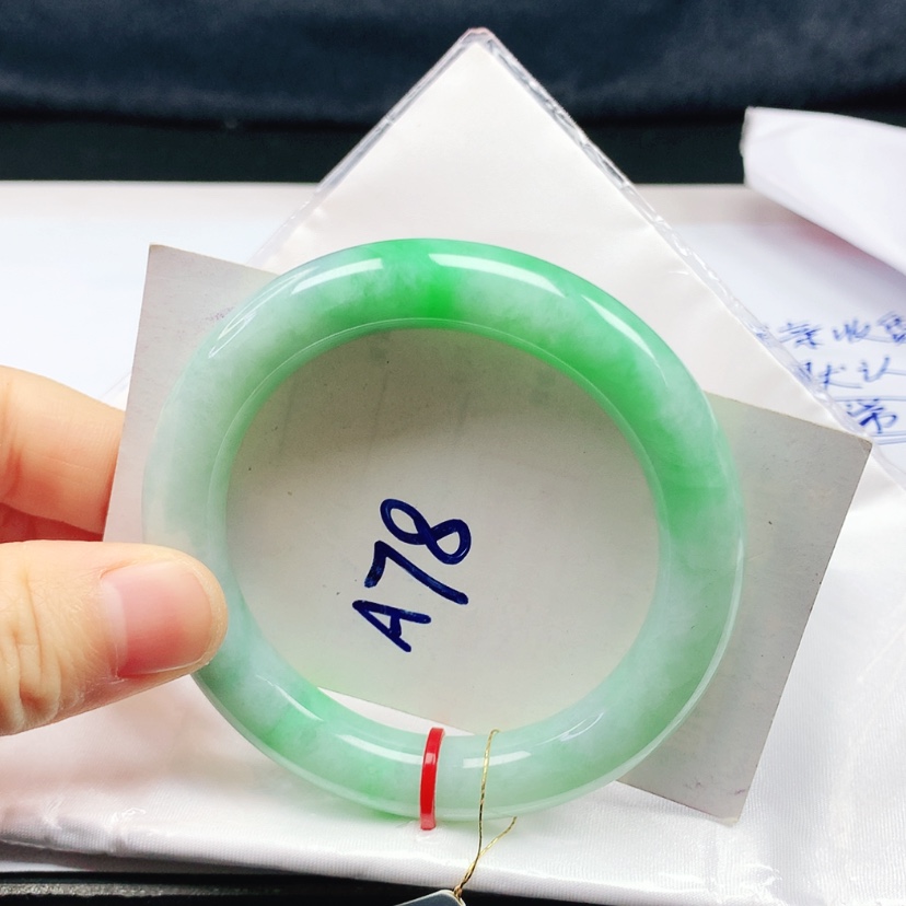 【闪购商品】翡翠手镯未镶嵌54➕圈口