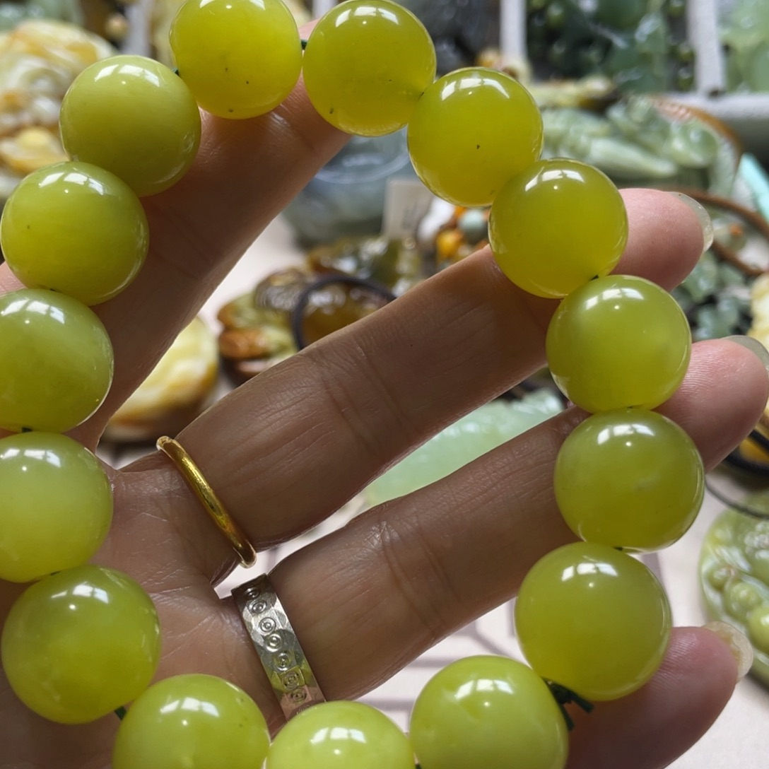 蛇纹石玉手链未镶嵌莹*