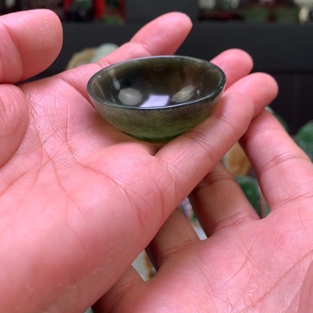 和田玉和田玉水杯未镶嵌未镶嵌