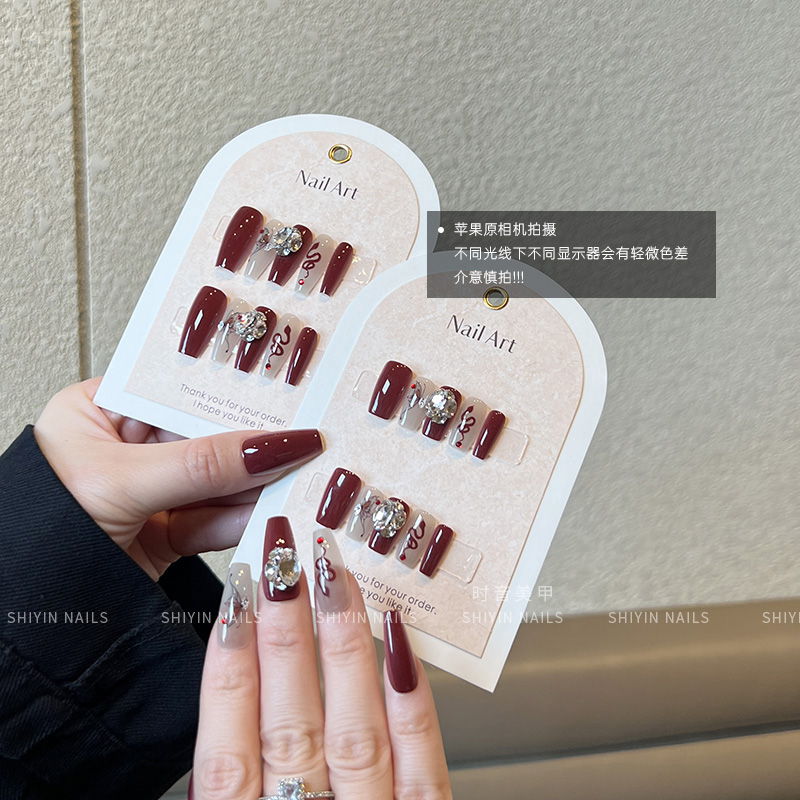 CPY-08新款红色蝴蝶灵蛇穿戴甲显白红色美甲成品甲片可拆卸指甲贴