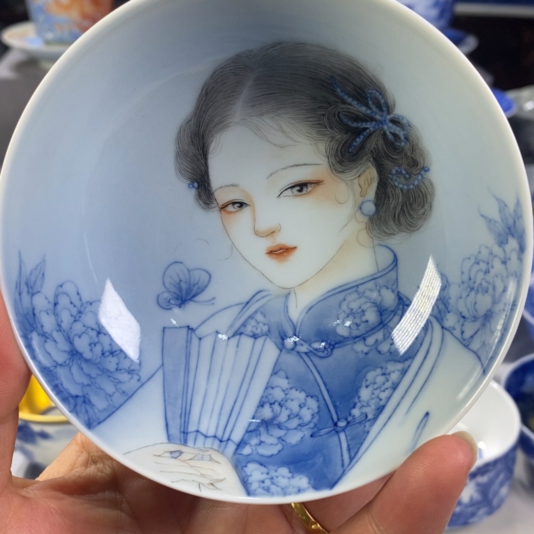 青花1111111111111111