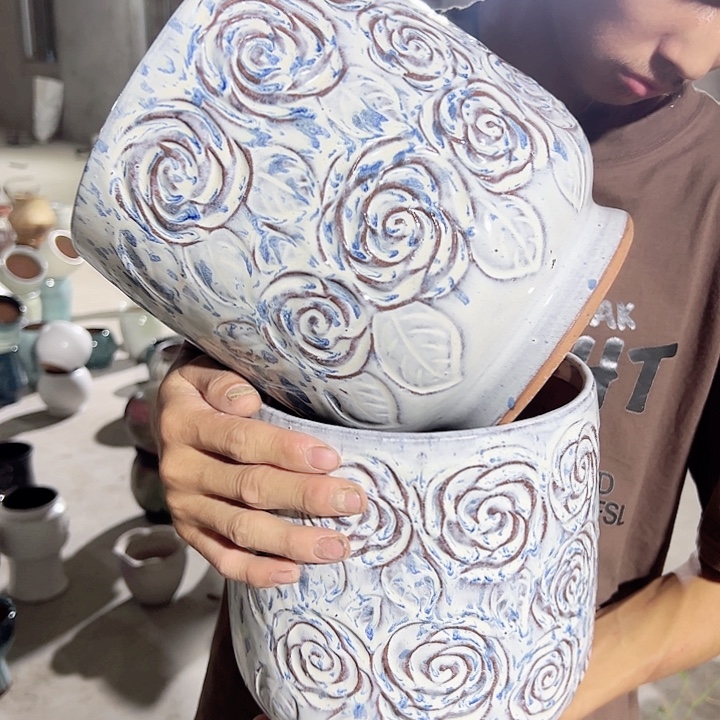 高度22厘米口20厘米