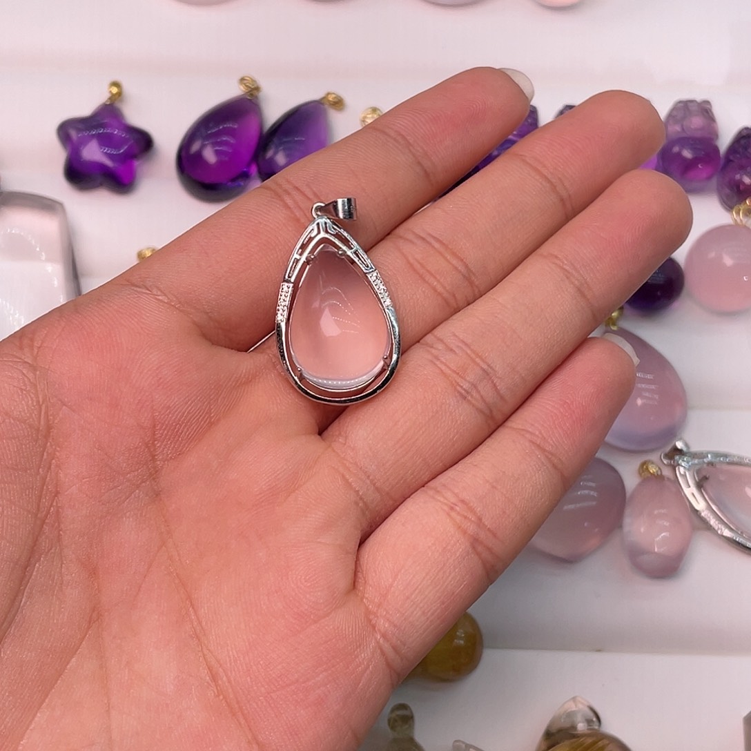 颈饰水晶银S925镶嵌粉水晶吊坠