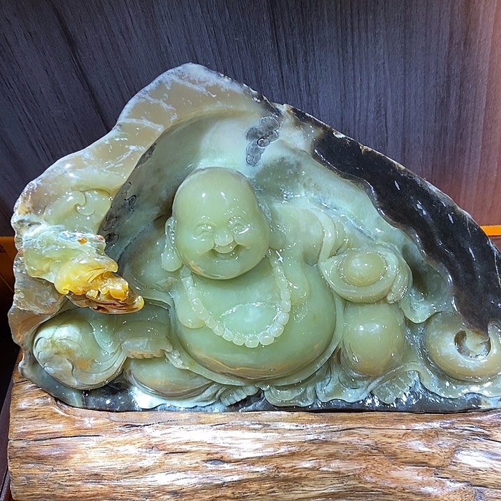 蛇纹石玉（覆膜）珠宝奇石合金