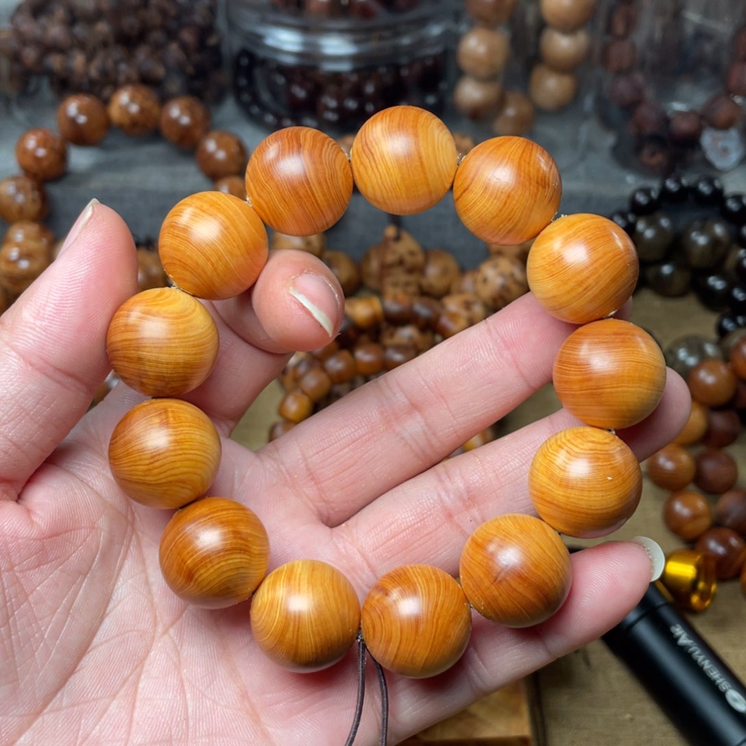 柏木（崖柏）无事牌1.8太行崖柏陈化黄粉骨料红油