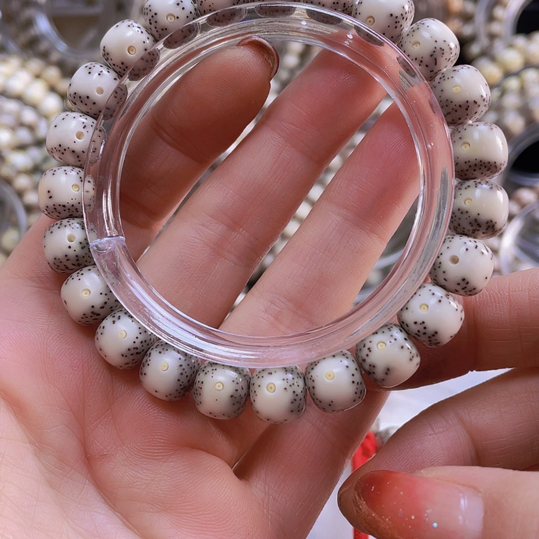 星月菩提手串i*石玉料通体一线天手串9/10一物一图