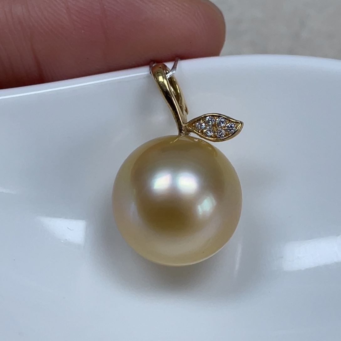 吊坠(不含链)海水珍珠18K金镶嵌13mm