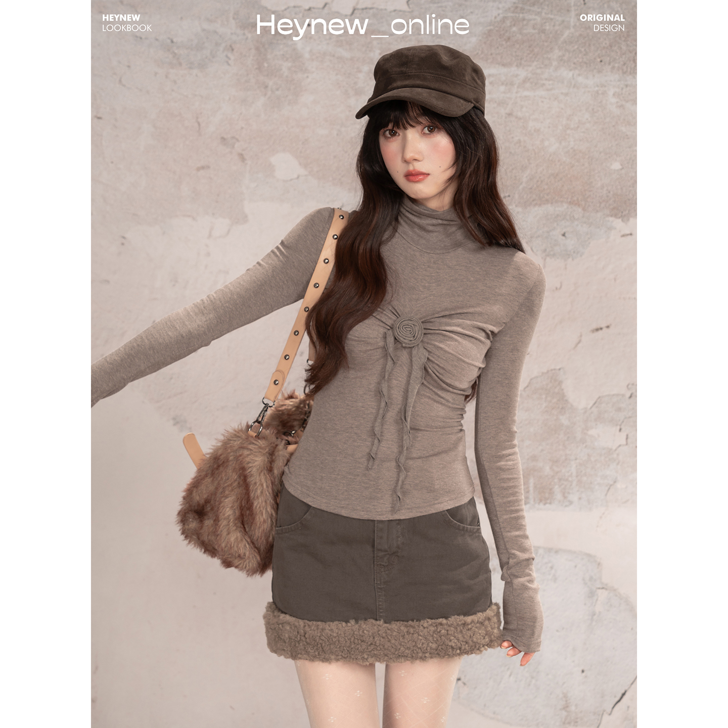 LOVEHEYNEW灰色立体花堆堆领t恤女秋冬辣妹修身百搭轻薄上衣5D165