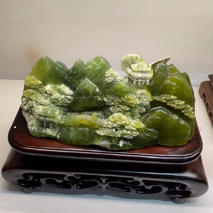 岫玉未镶嵌摆件摆件