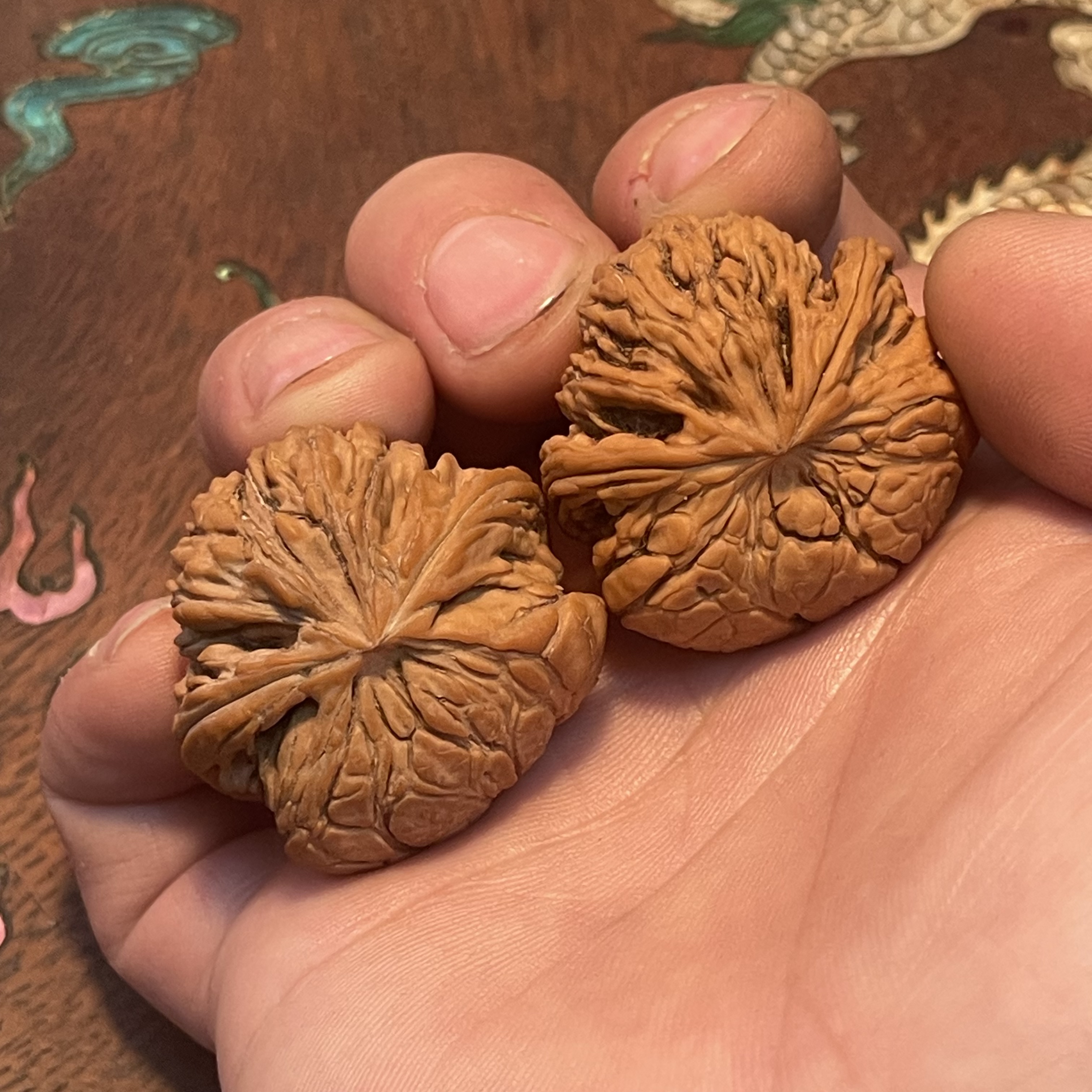 文玩核桃南将石异形南将石蛇头精品异形