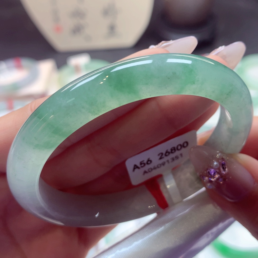 翡翠手镯（贵妃镯）未镶嵌35翡翠手镯99