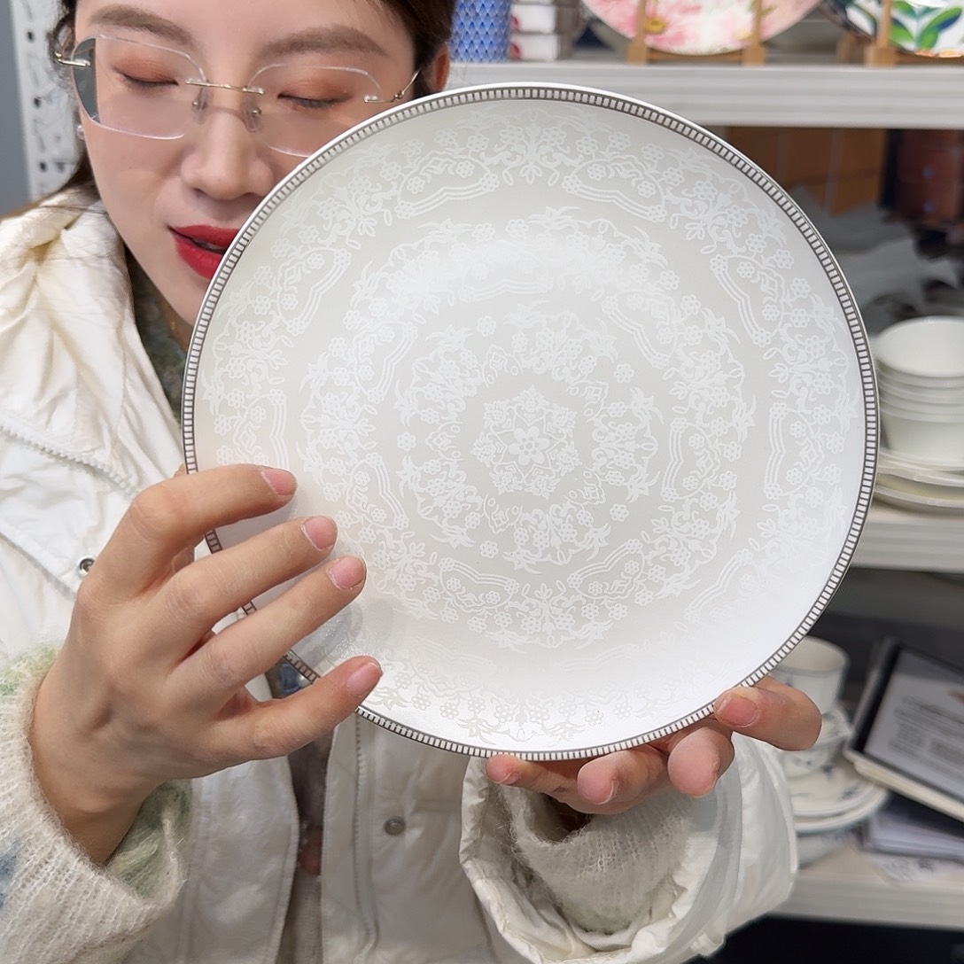 骨瓷高骨瓷8英寸月光盘20cm2个外贸骨瓷