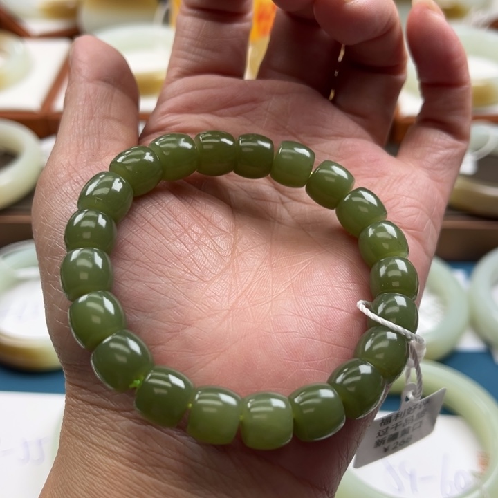 和田玉手串未镶嵌