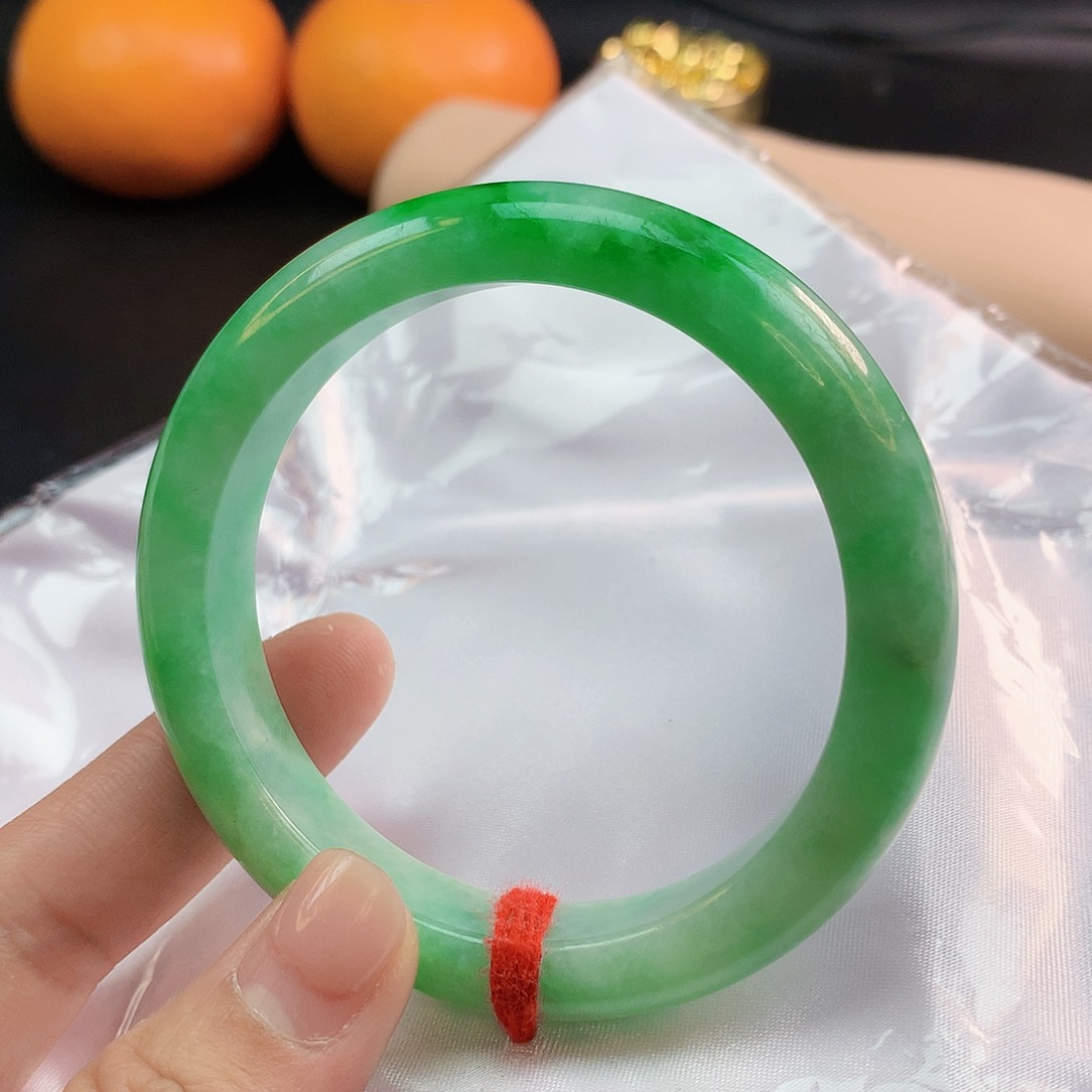 翡翠手镯未镶嵌57圈2335