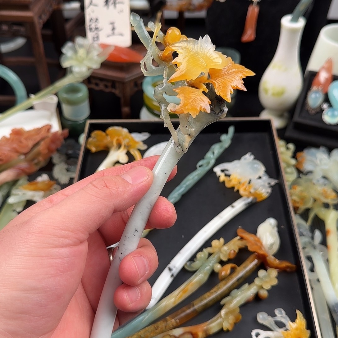 蛇纹石玉未镶嵌发饰