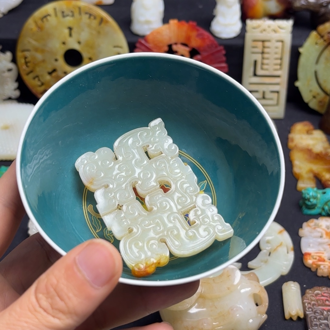 陈***庆摆件精美摆件挂件