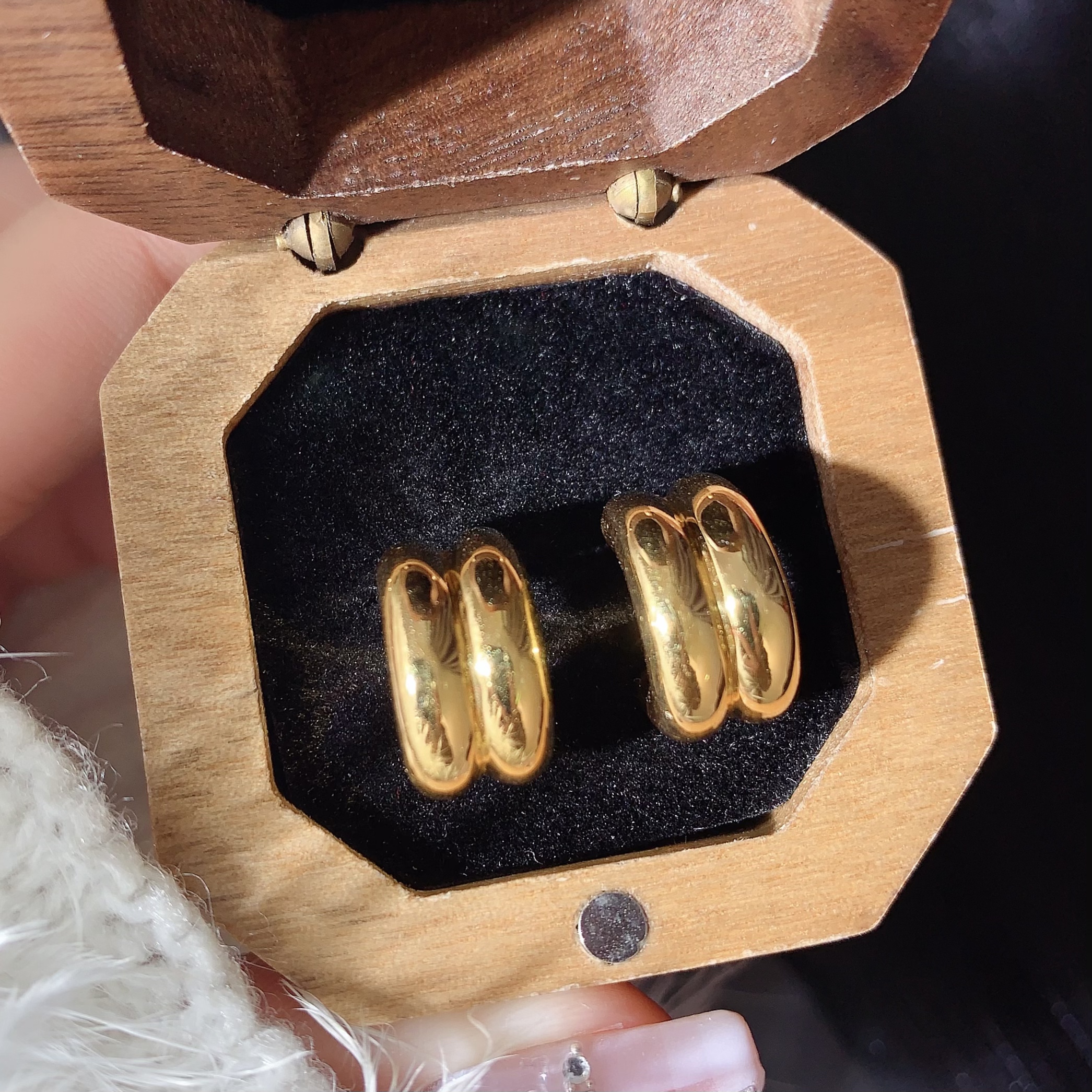 【伟新源】足金999  5D工艺  长条水滴直针2.35克
