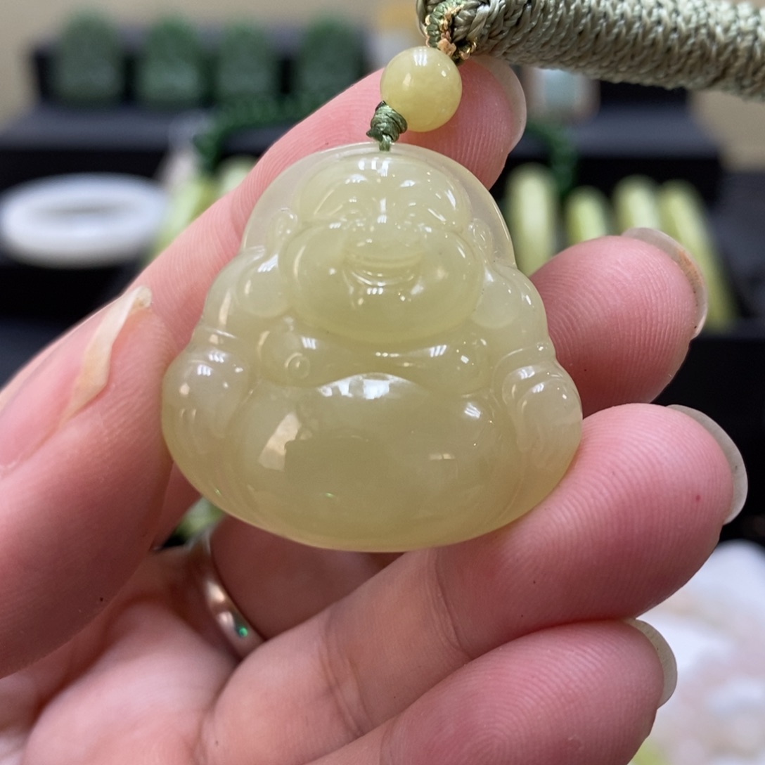 颈饰未镶嵌和田玉