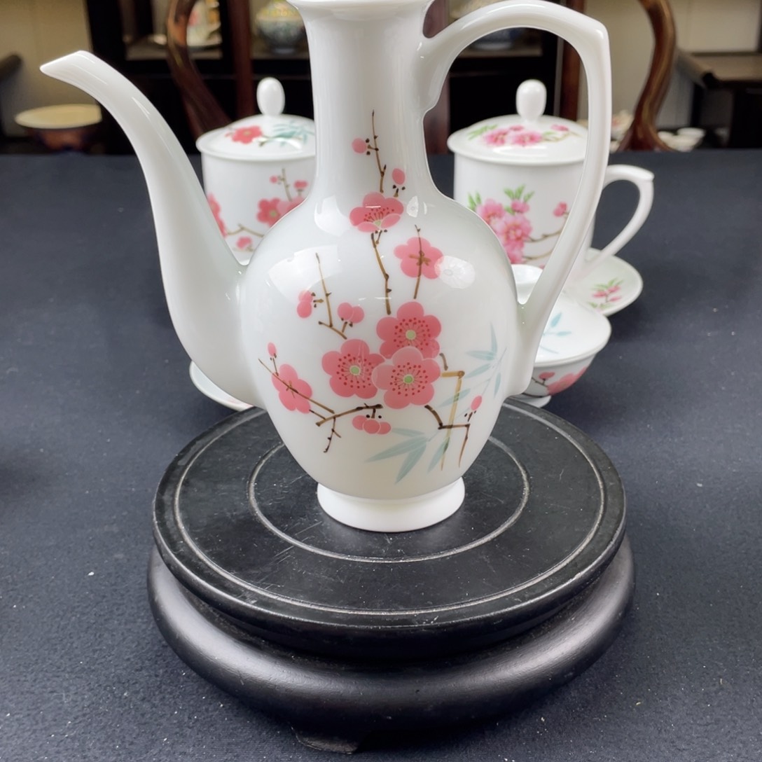 瓷片轻工业陶瓷研究所