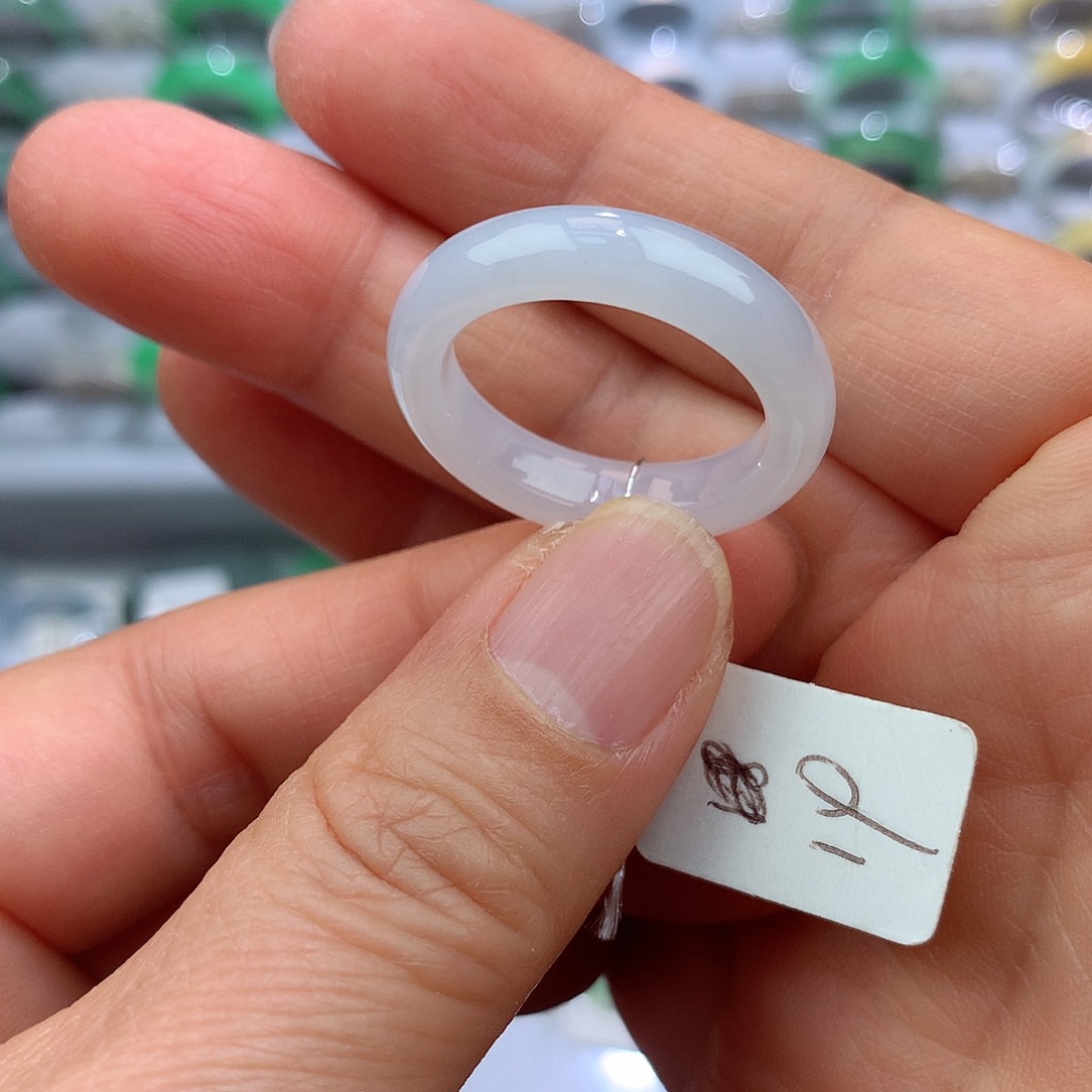 翡翠戒指未镶嵌19号