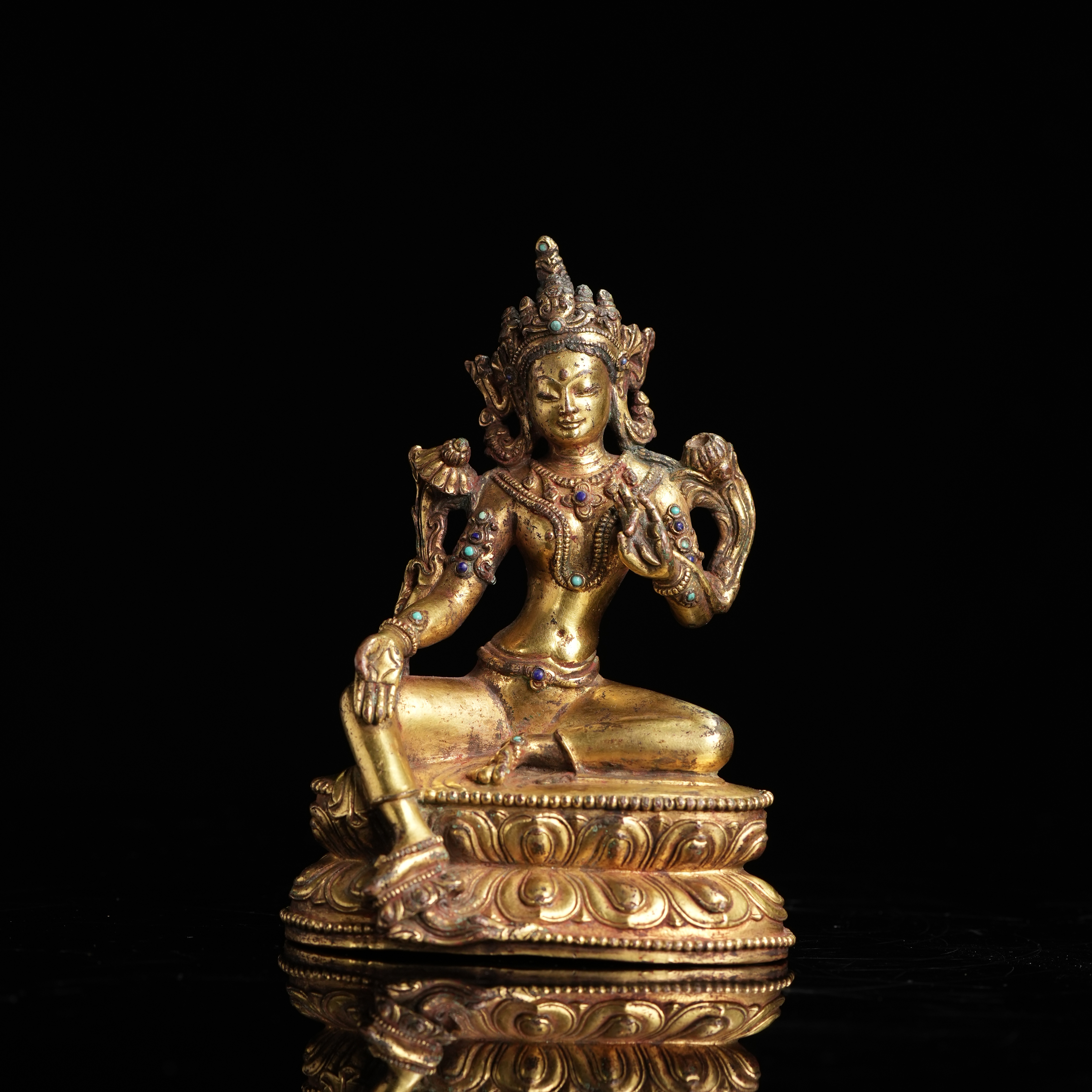 Lot 3087 清代绿度母铜鎏金造像