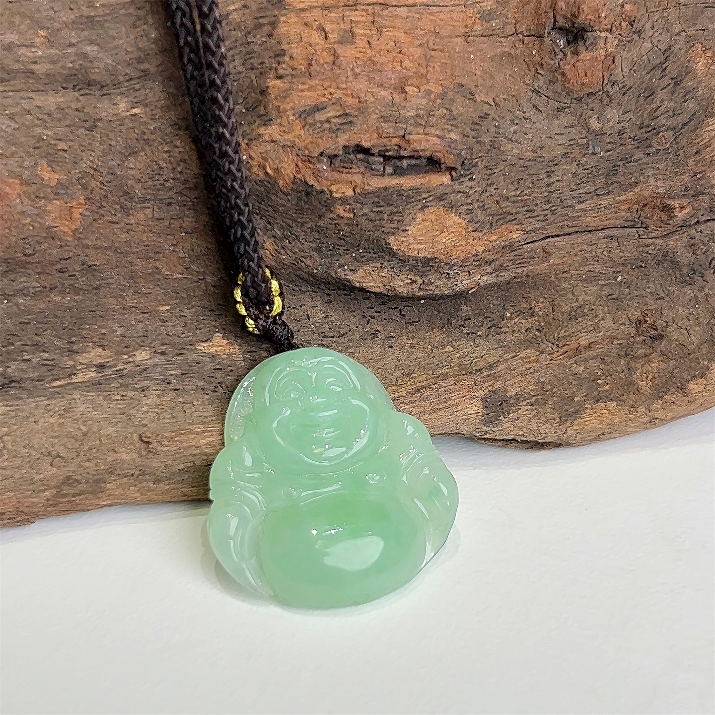 Colourful Yunnan/七彩云南天然翡翠糯冰种果阳绿佛公挂件吊坠