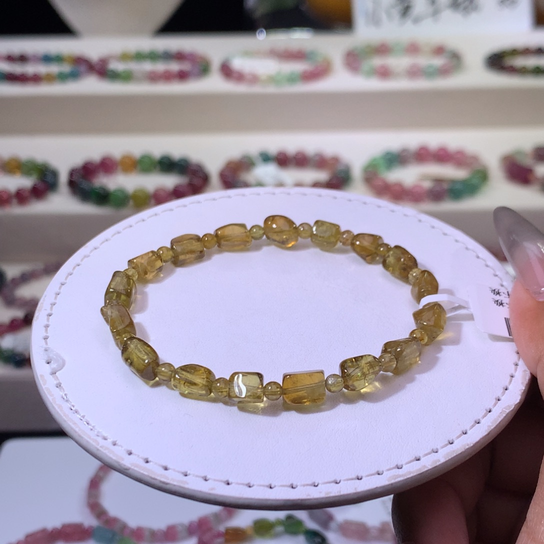 碧玺手链未镶嵌碧玺