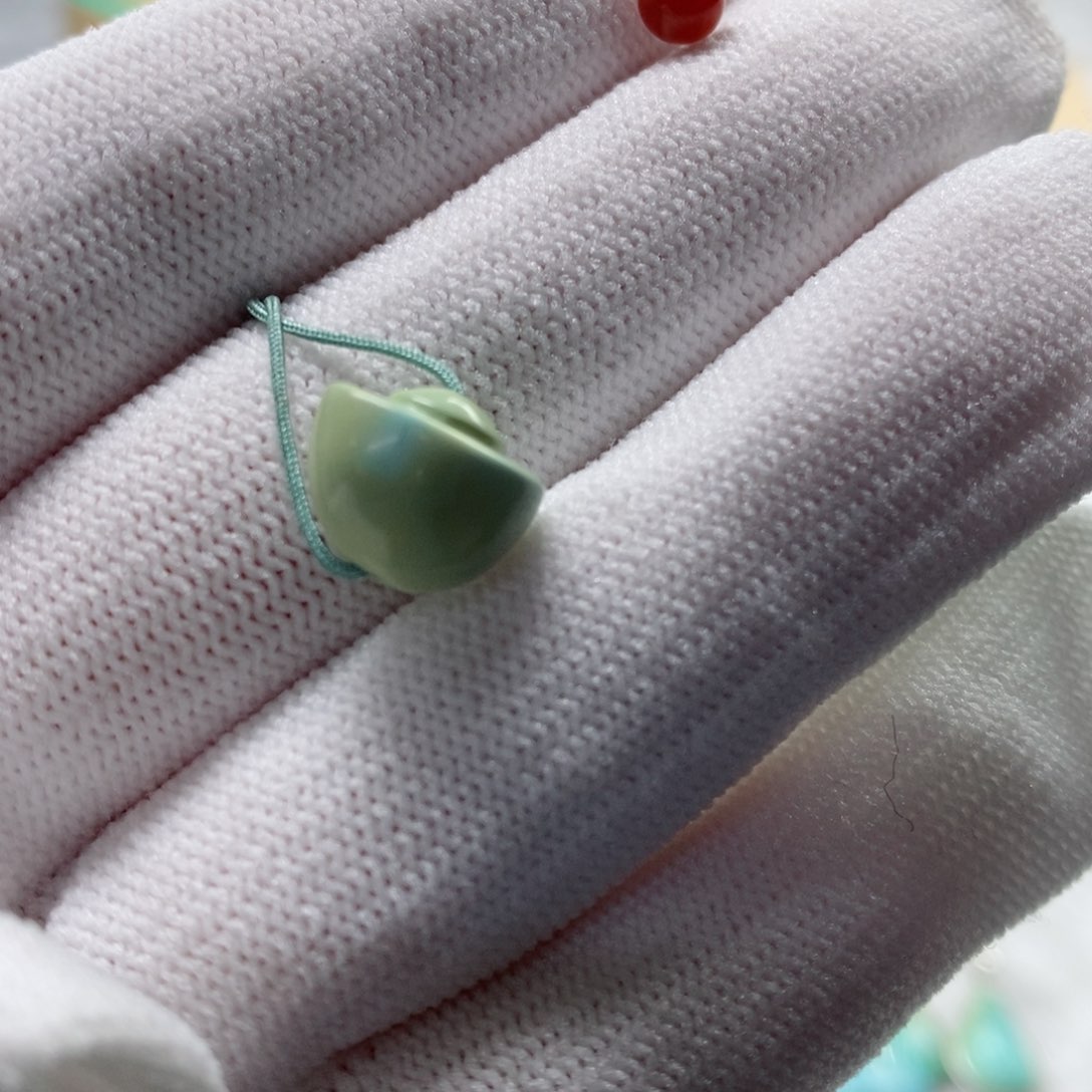 南红玛瑙颈饰未镶嵌