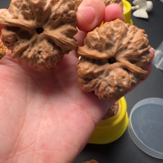 文玩核桃吊坠金*文玩核桃文玩核桃