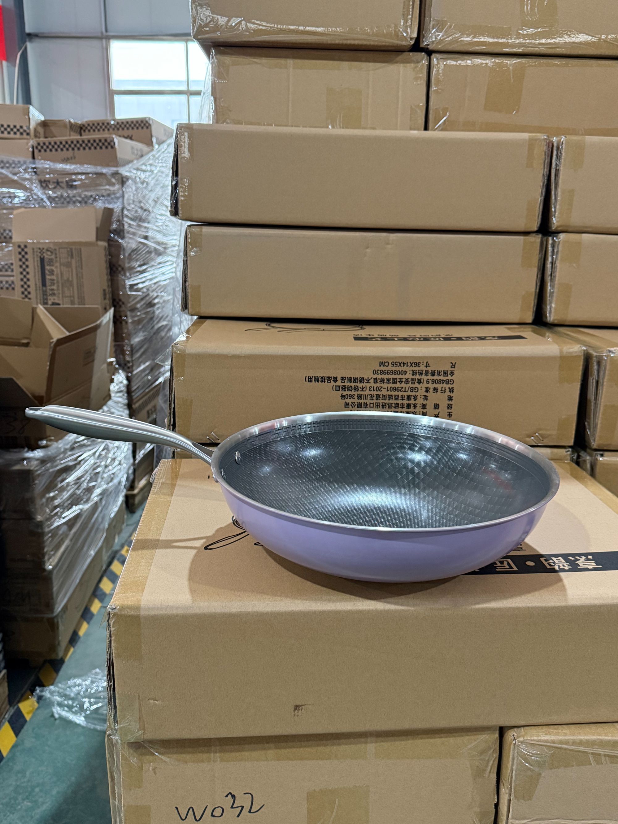 【品牌原单】 0涂层珐琅不粘炒锅 32cm 砂光开叉柄 32cm