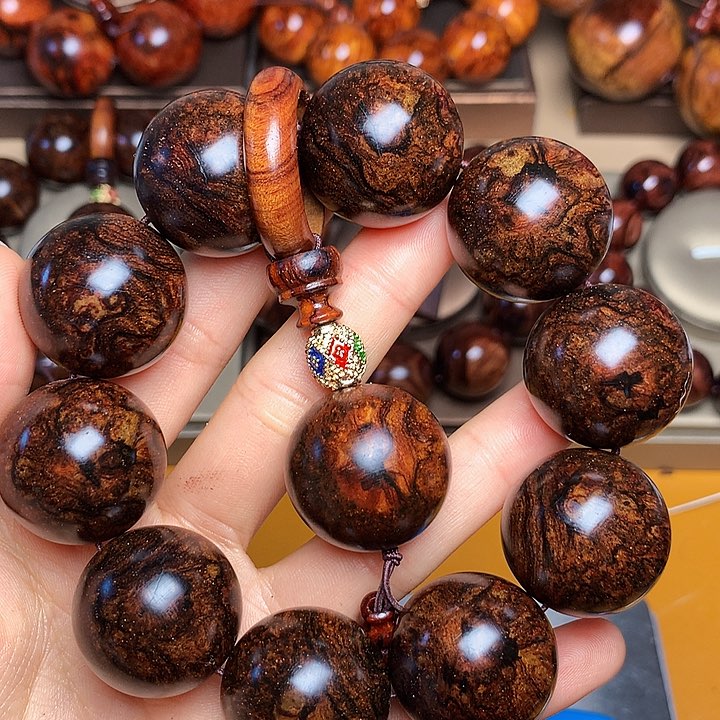 花梨木类手串/手链残*老挝花梨风化料土埋料2.5