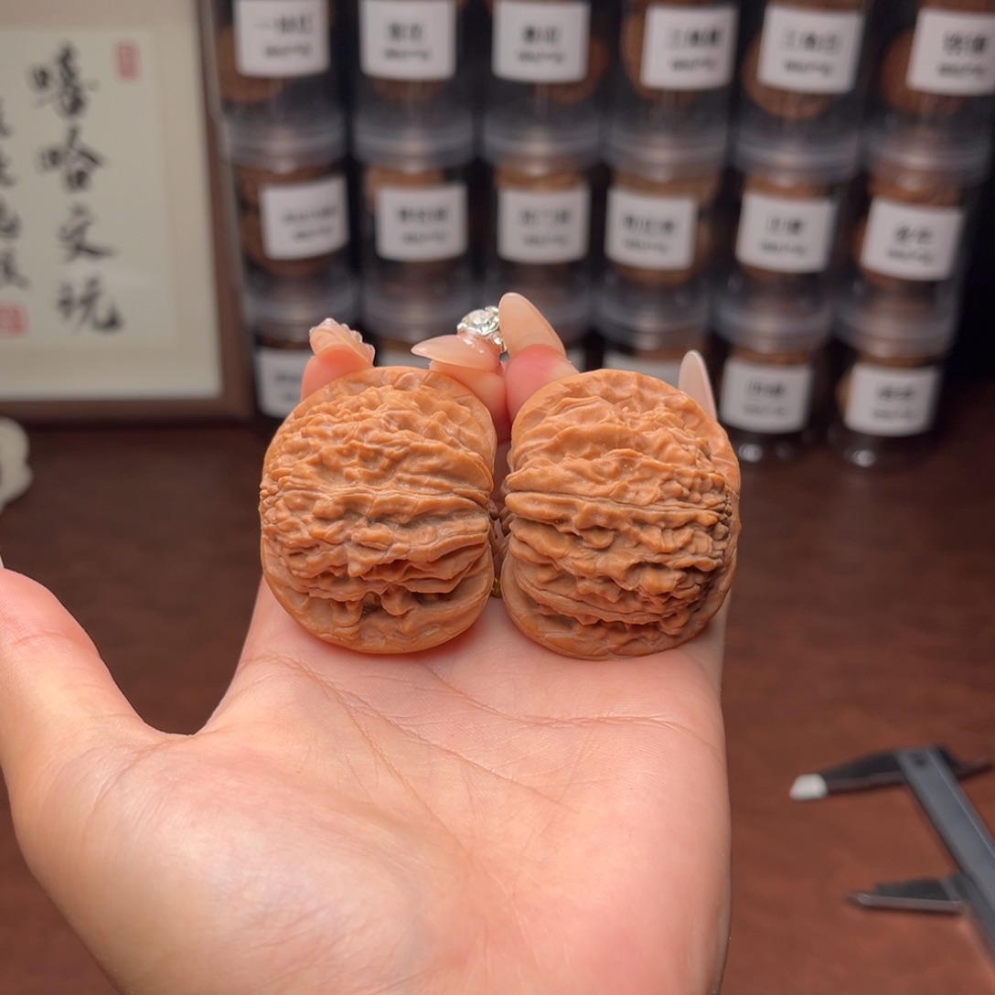 吊坠文玩核桃董****)汉高楼