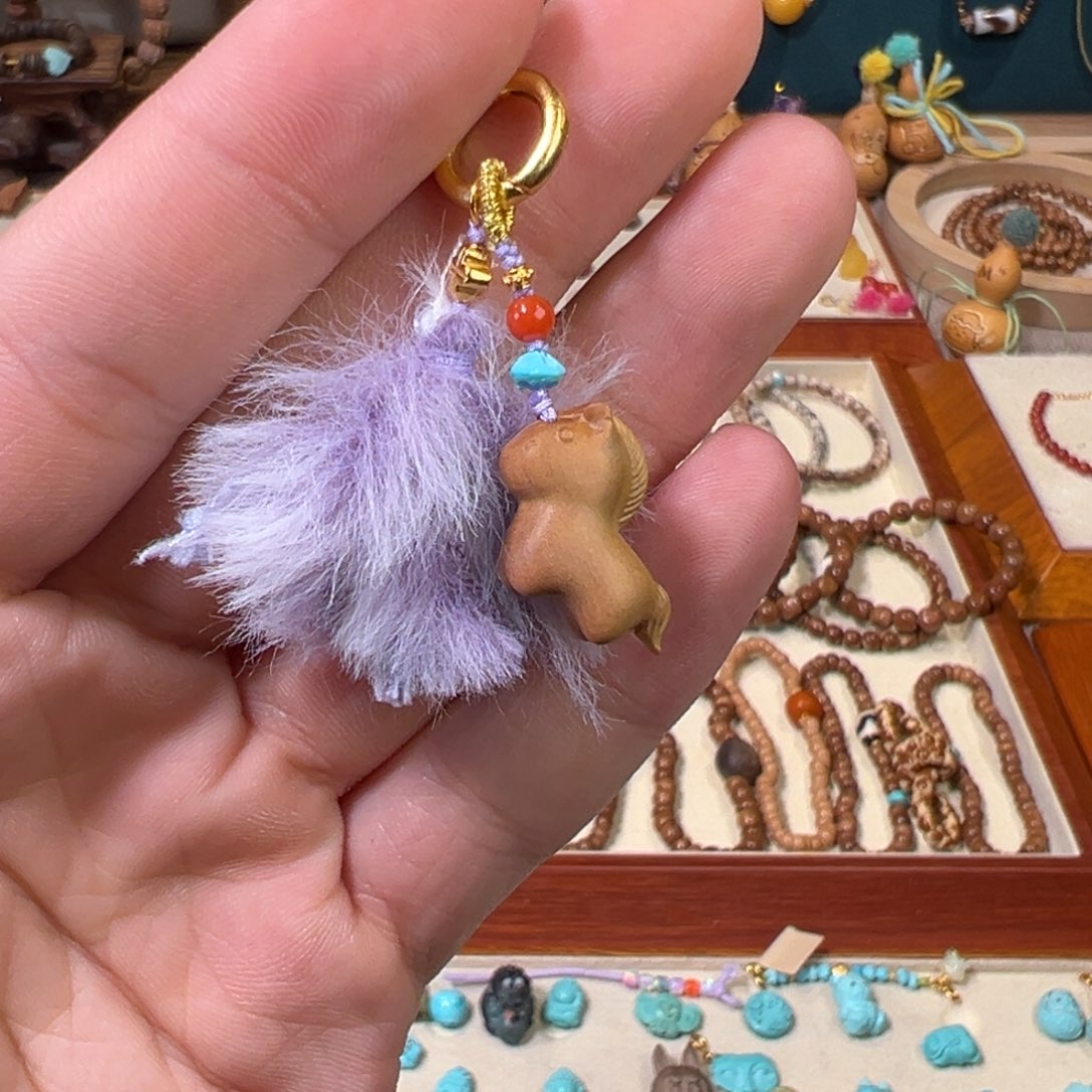 木质类老山檀小马驹提溜