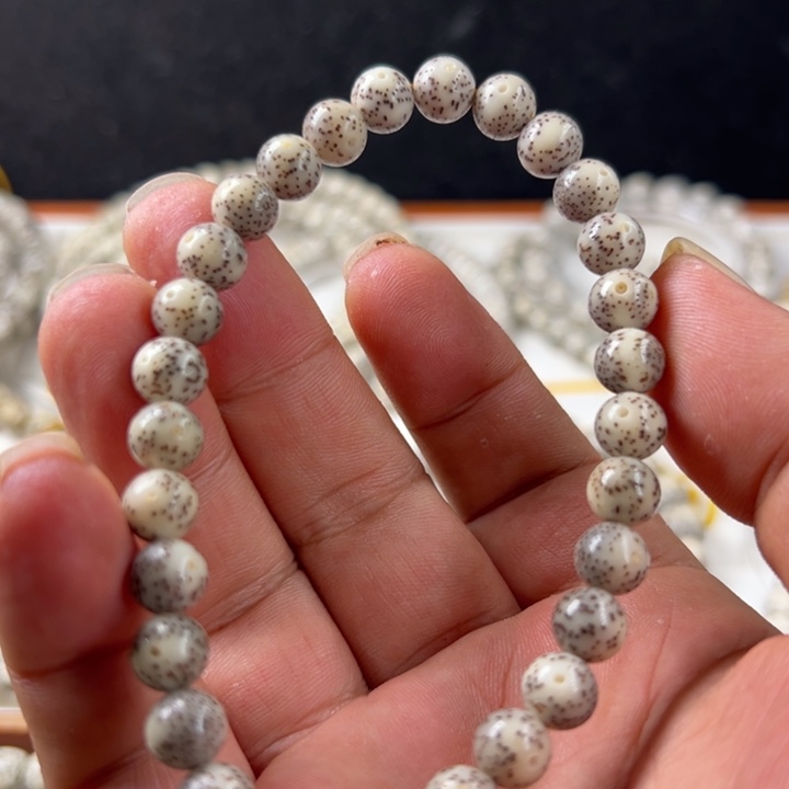 星月菩提吊坠奶灰8原手持